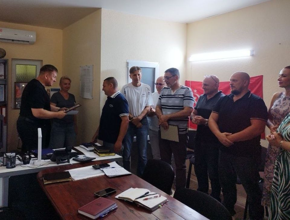 ����� �������� ������ ��������� ���������� "������������" � ���� ���������