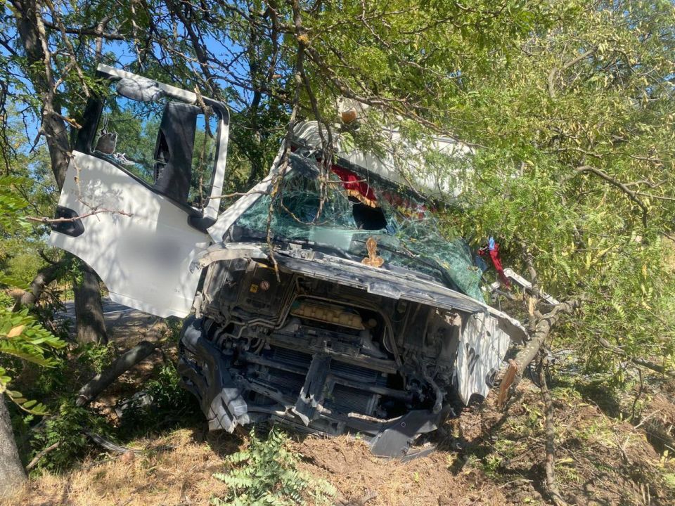 �������� Lada Largus ����� � ������ � ���������� � �����