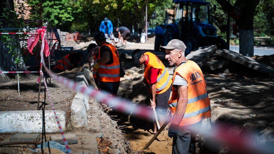 � �������-���� ��������� ������� ������� �������������