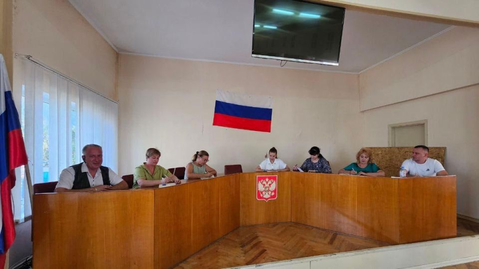 Скадовск: Комиссия по делам несовершеннолетних в действии