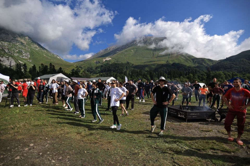 ����� �������������� ���������� ������� ������� � ��������������� ����� "����" � ������