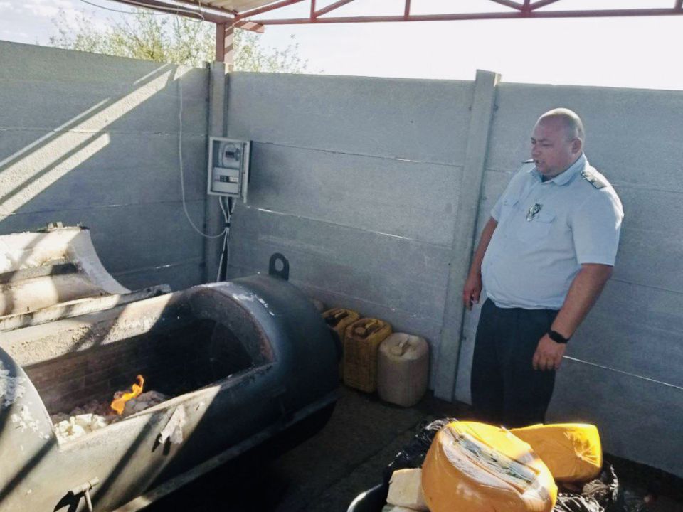 ���������������� ����� � ��������� ����� 1,5 ����� ������������ �������� ��������� � ���������� �������