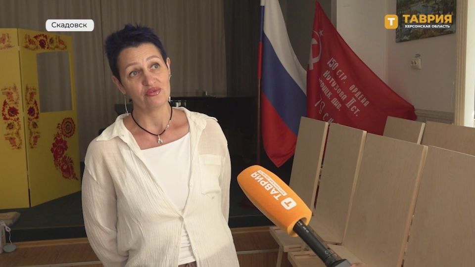 В Скадовскую детскую школу искусств привезли новое оборудование для творчества