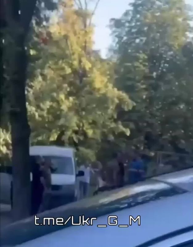 ����� ��������� ���� �� ������� ���� ������ �����