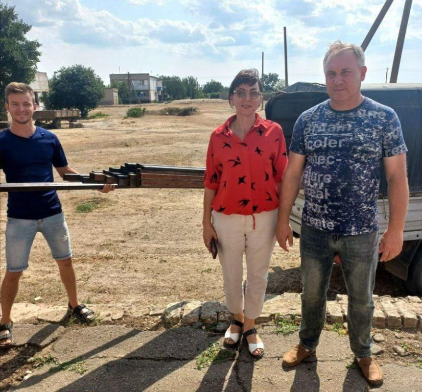 Депутат Виталий Сметанин содействовал благоустройству парка в пгт.Мирное