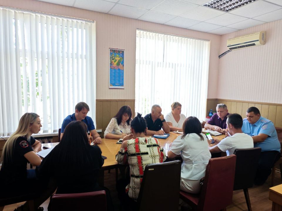 В Каланчаке обсудили вопросы безопасности дорожного движения