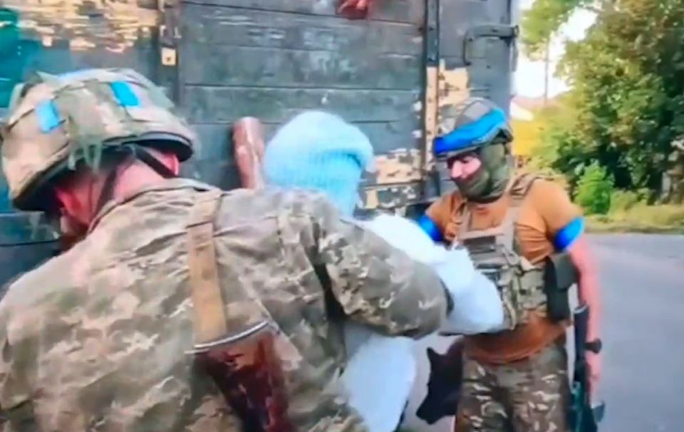 Укровояки 39-й обрбо ВСУ устроили расправу над мирными жителями под Бериславом