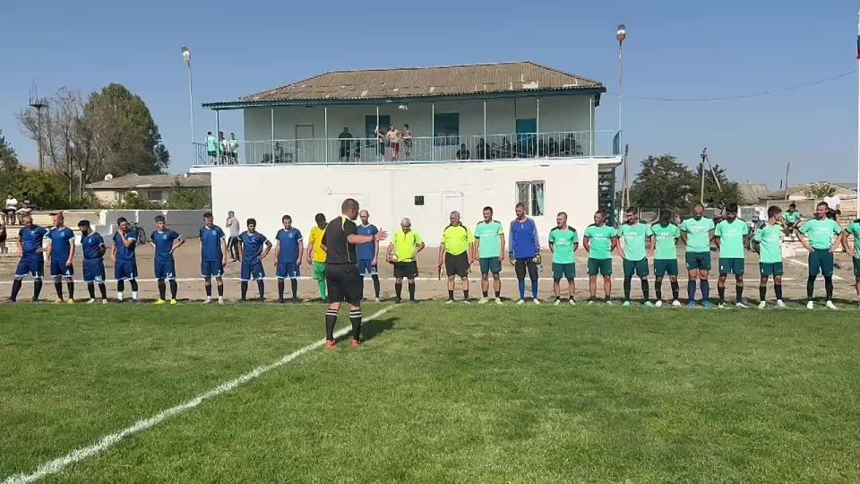 Футболисты из Каланчака сразились с командой Алешкинского округа в рамках третьего тура группового этапа Кубка Херсонской области