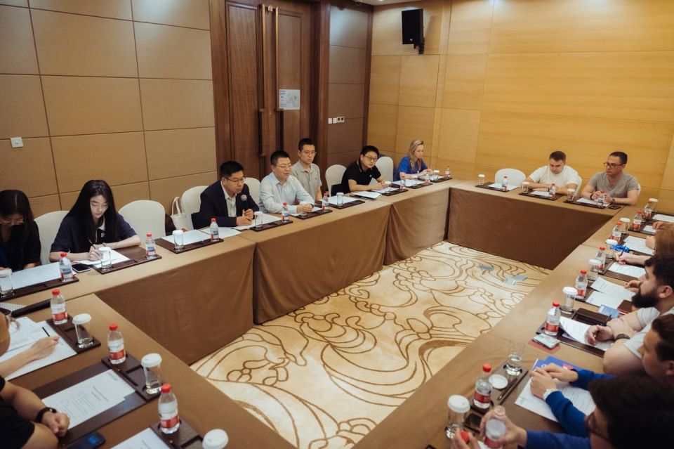 ������ � �������� �������� ������ ������� � �����