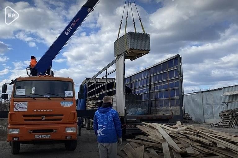 Порывами ветра в Князе-Григорьевке повредило крыши ДК и амбулатории