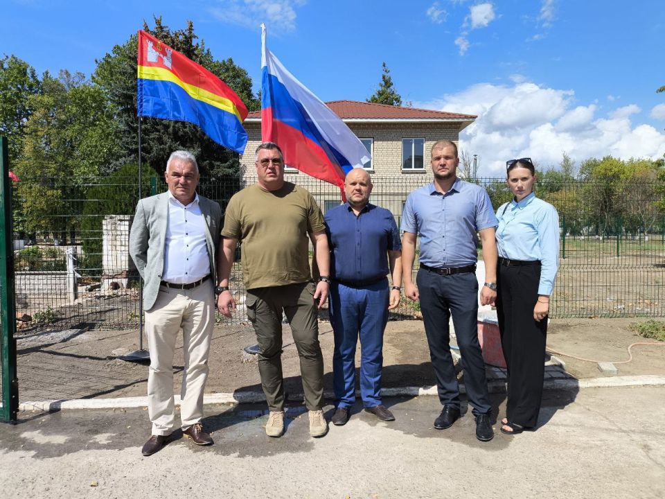 Как прошел День знаний: визит замминситра строительства и ЖКХ РФ Валерия Леонова и подготовка учреждений к новому учебному году