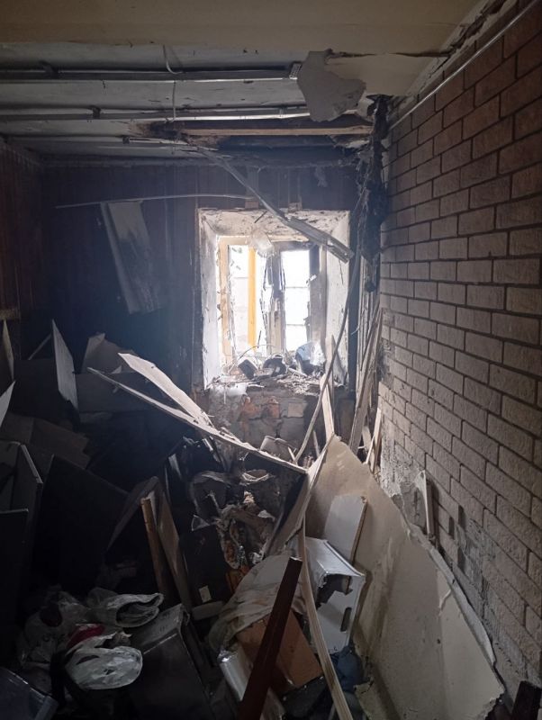 Кадры последствий ударов ВСУ по жилым домам в Алешкинском округе