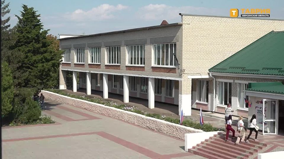 В Лазурненской школе Скадовского округа завершили капитальный ремонт по федеральной программе