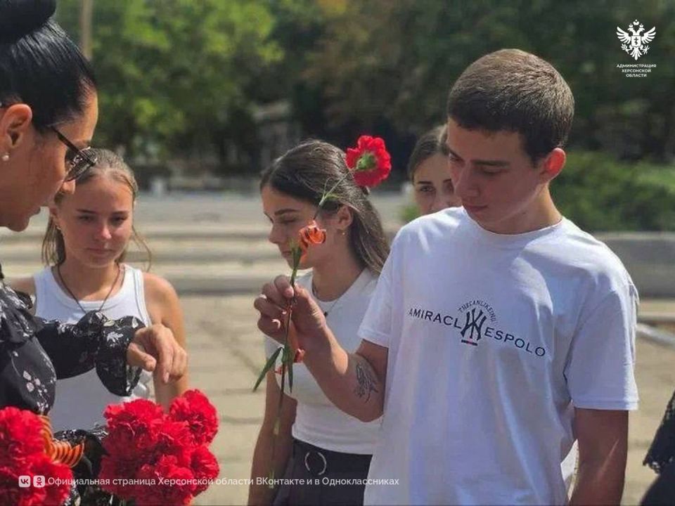 «Единая Россия» привела в порядок воинские мемориалы Херсонской области