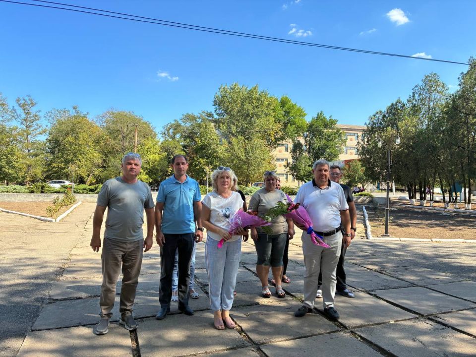 ���� �������� �����: ������ � ������