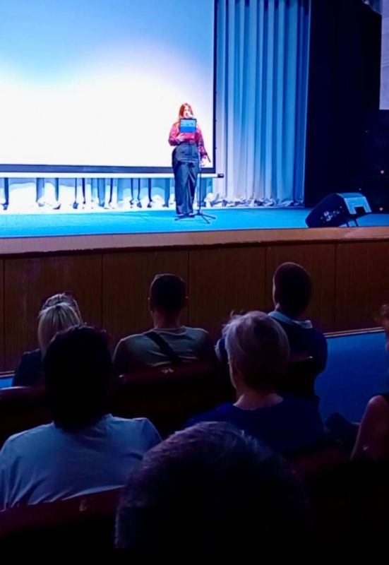 ���� ������������ � ������ � �����������: ������ � ��������