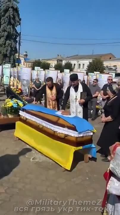 ���� �� �������: ������ ����� � �������� "��� �� ��������� �� ������", � ����� ���-�� ����� �� ���