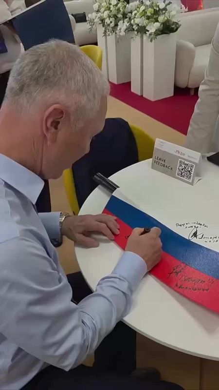 �������� ������: �� ��������� ������������� ������ ���������� ��������������� ������ � ����� ������������� ������������, ������� ������� ����� 200 ����������� �� 10 �����