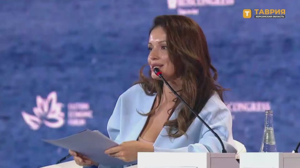 "��� � ��������� ����������� ����� �������������": ������ ������� ��������� ������ �������� ��������� ��������� 10-�� ���������� �������������� ������