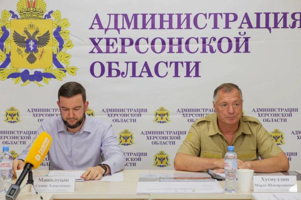 Марат Хуснуллин на совещании с региональными властями обсудил социально-экономическое развитие Херсонской области