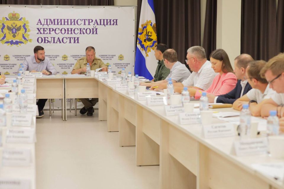 В Геническе прошло совещание по вопросам социально-экономического развития региона под председательством Марата Хуснуллина