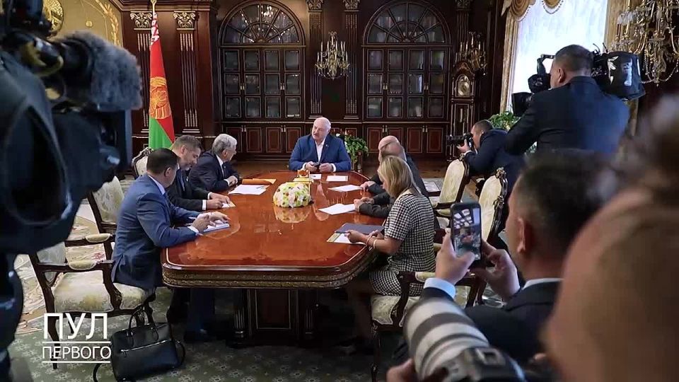 ��������� ����� ������� ������, ��� �������� ���������� 52 �����������, ����� ��� 6 ��������� �������