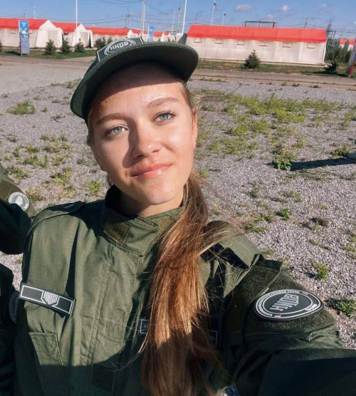 Первые о себе и своих увлечениях!