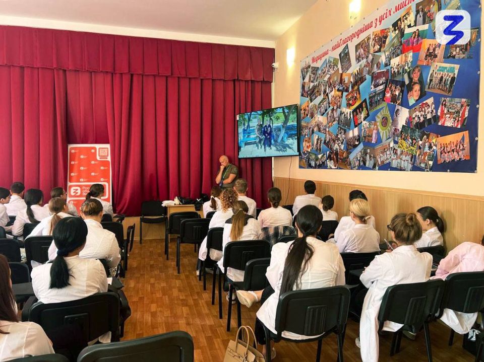 �� ������ �������� � ������ ����������: ������ �������� �������