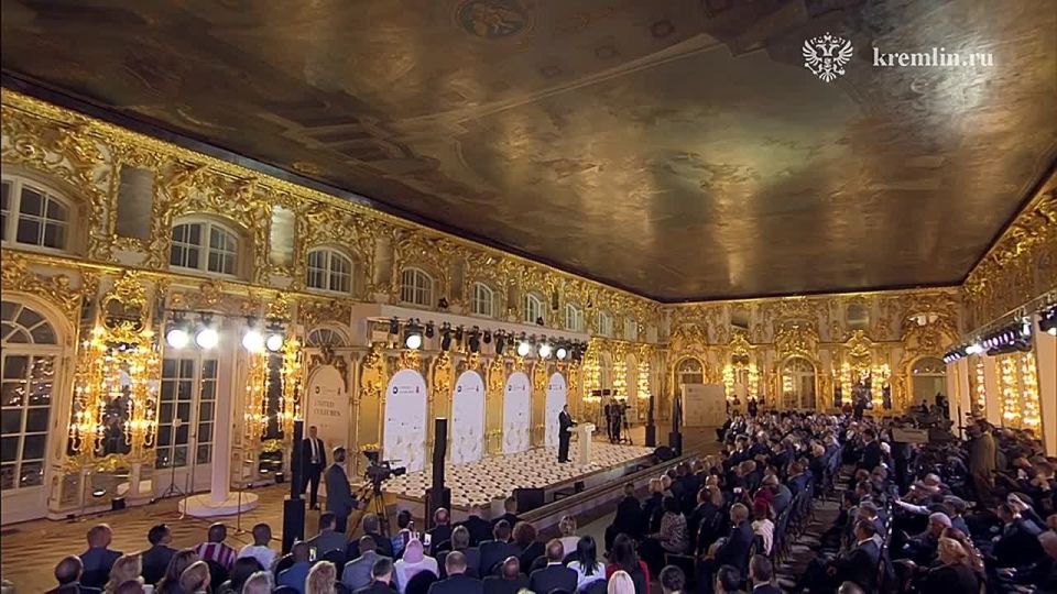 Путин: национальная культура развивается только во взаимодействии с другими — изоляция ведёт в тупик