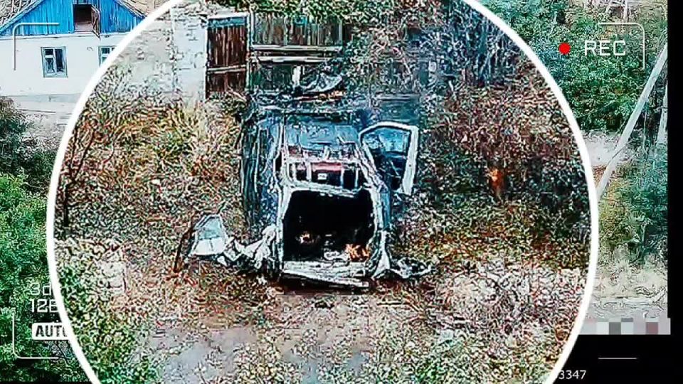 Херсонское направление.. н.п.Берислав временно оккупированная территории украиной. Сегодня утром наша артиллерии совместно с ударными расчётами БПЛа минусанули свиней с правого берега