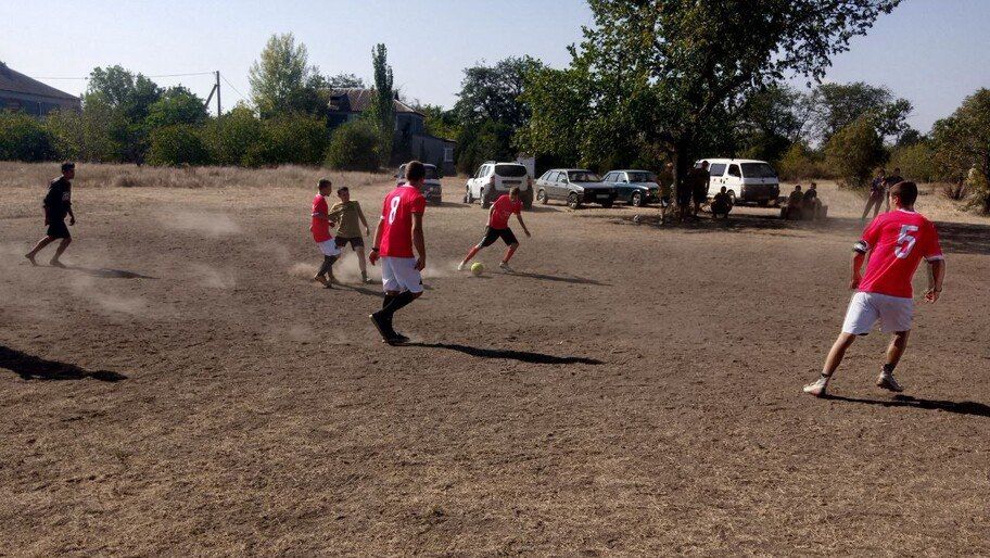 В Горностаевском округе прошли соревнования по футболу