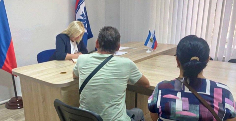 С заботой о людях! В Геническе прошел прием граждан