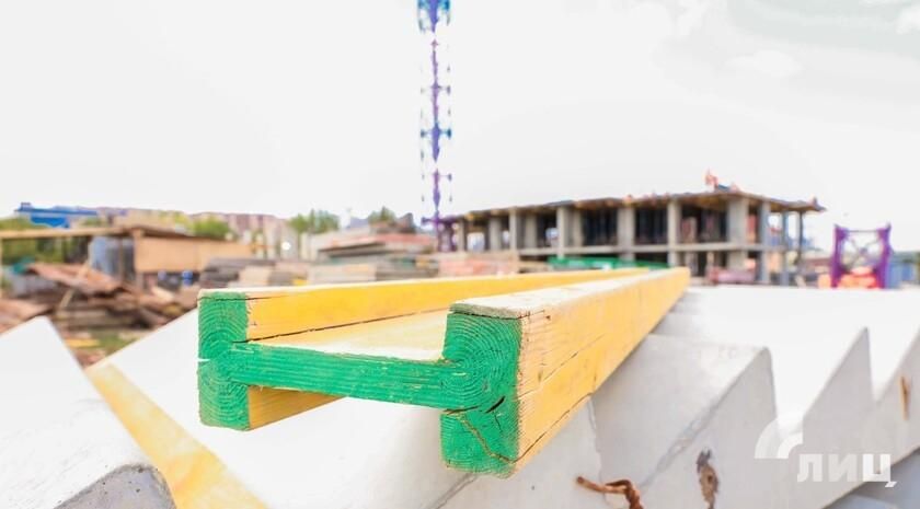 ������ �������� � ����������� � ������������ �������� �� ����� 1,2 ���