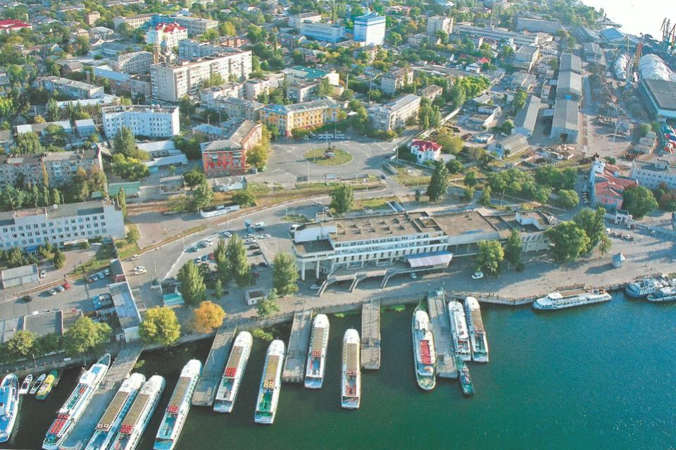 В Каховском и Новокаховском округах аварийно отключено электричество