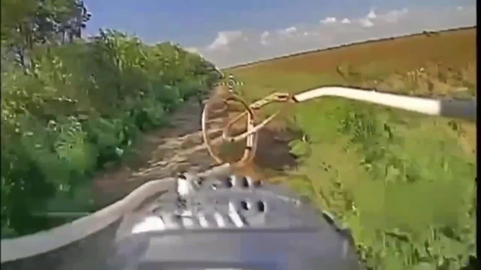 Российский оператор дрона спас велосипедиста от похищения украинскими "людоловами" в Херсоне