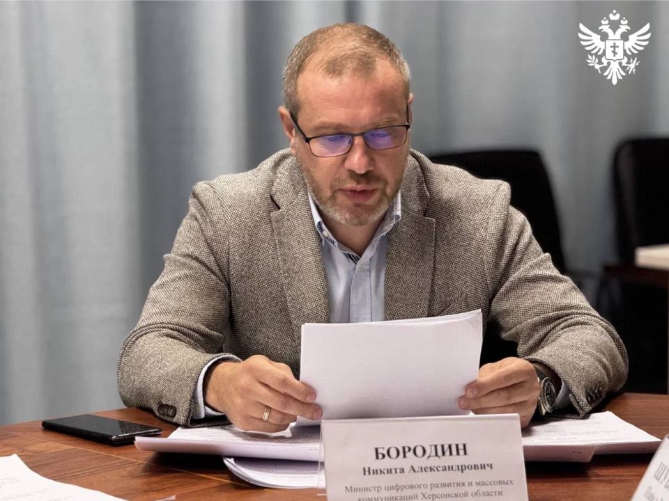 � ���������� ������� �������� ������������� ������������� ����������� MAX