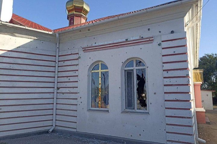 В херсонской Брилевке будут восстанавливать храм, пострадавший от обстрела ВСУ