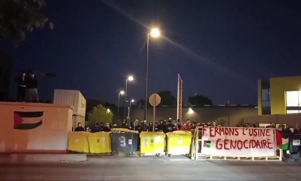 ������������ � ������� ������������� ����� �� ������������ ���������� ����������� �������� Eurolinks, ������� ������� �� ����� ������ "�������������� �������" �������� ������