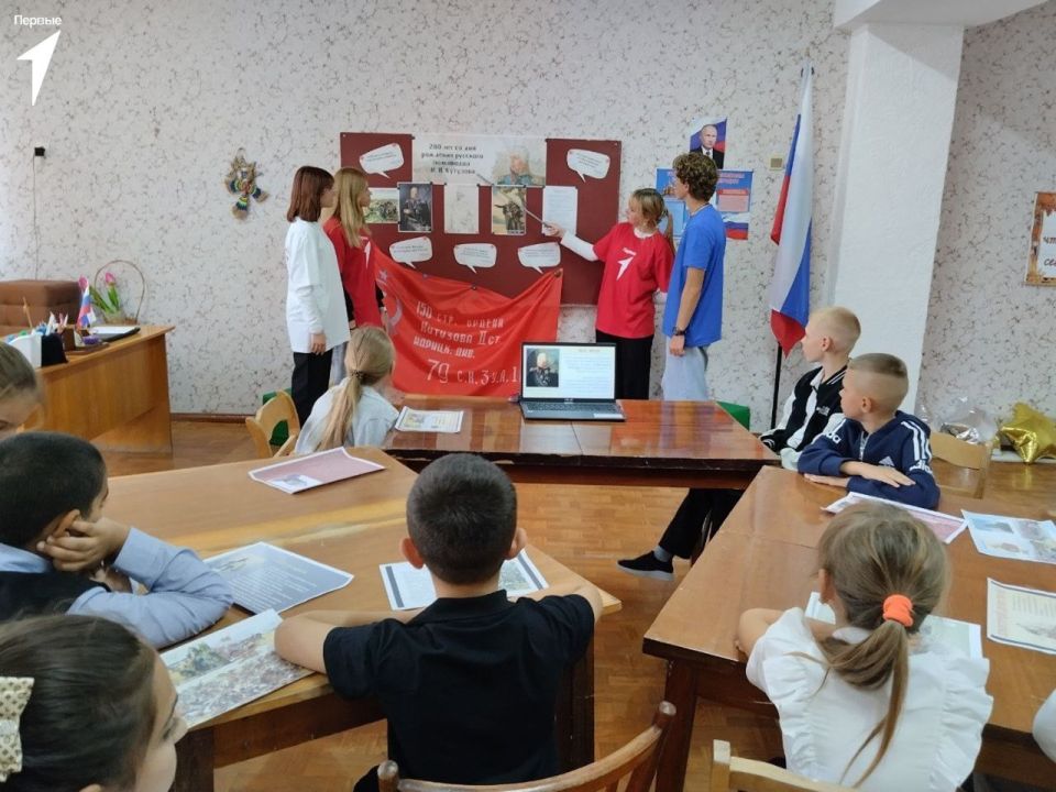 ������ ������������ ����� � 2 ������ � �������� ������� ��������