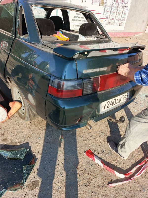 Из-за агрессии киевского режима за последние сутки пострадало три человека в Херсонской области, сообщает губернатор Владимир Сальдо