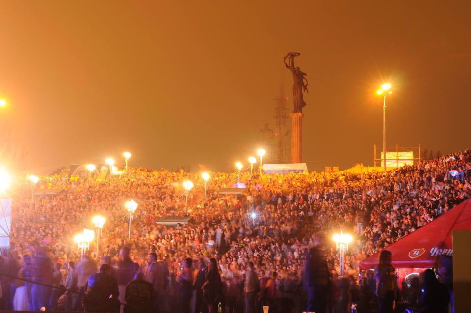 �� ����� ������� ��������� � �������