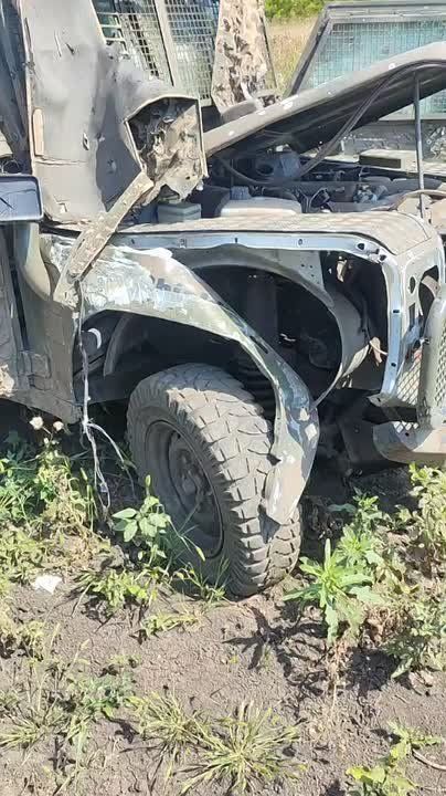 ���������� ����������� "������" �� �� �� ������� ����������� ������������ �� ����-�������� ����������� ���������� ������������� ����������� Land Rover Snatch, ���������� ��������������� � �������� ������� ������