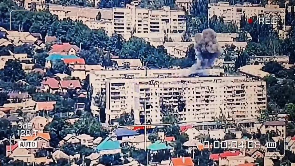 ���������� �����������.. ������ ���������� 18 �� �� "�����" �� ��������������� ����� � ������������ �����. ���� ������������ �� � �������� �� � ������� ����, �� ���� ������ ��������� ������� ������� ����� ����