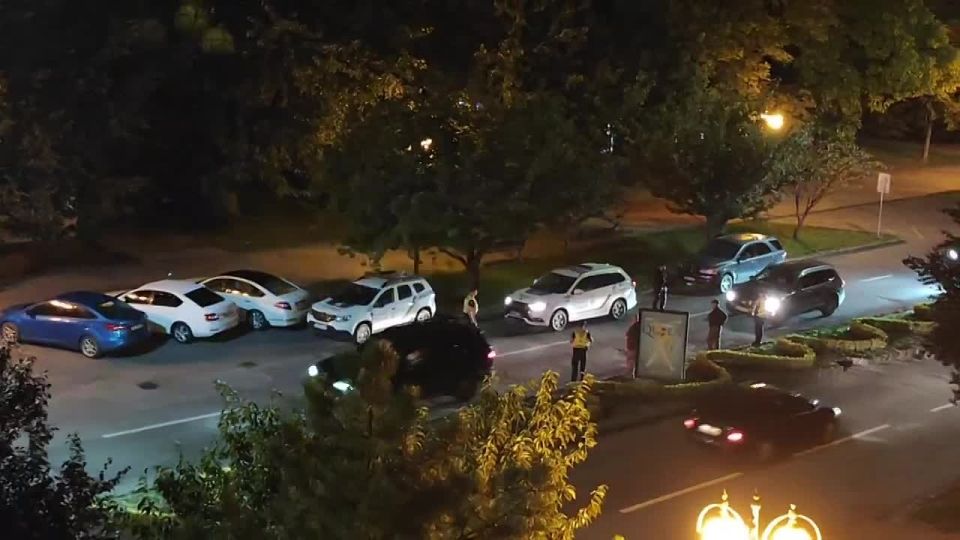 ���� �� �������: �������� �������.. ����� 23-00. ��������� � ��������� ��������� ������ � ��������� ��� ������