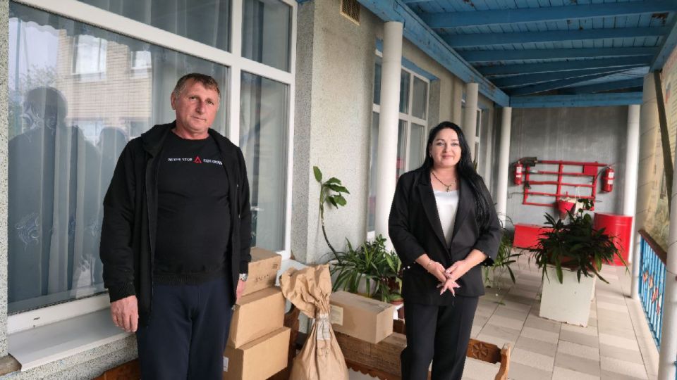 Александр Дудка: Волонтёрская помощь доставлена в детский сад «Солнышко»