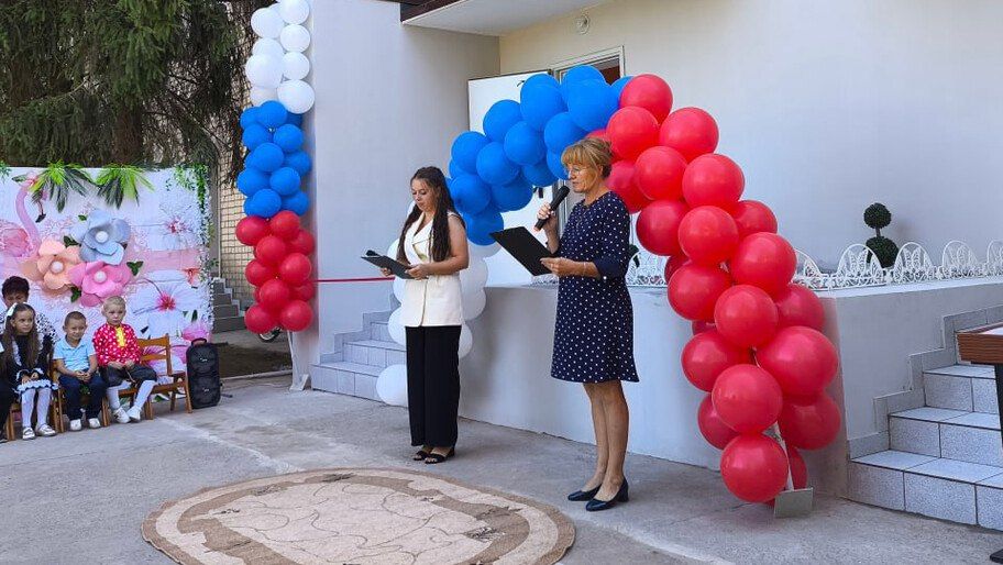 В Алешках торжественно открыли детский сад после капитального ремонта