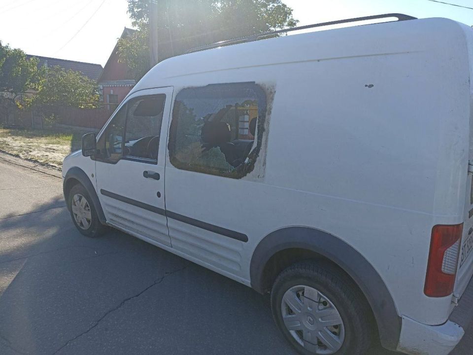 Владимир Оганесов: ДТП в округе!. На одном из перекрестков округа произошло столкновение двух автомобилей: Ford и Volkswagen Transporter