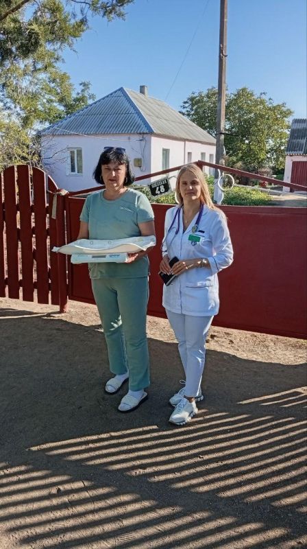 Педиатр из Мордовии осмотрела детей в Раздольном и Новокиевке