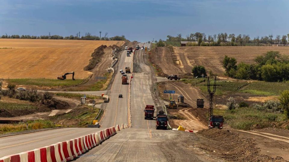 На ремонт трассы Р-280 "Новороссия" выделили дополнительно 10 миллиардов