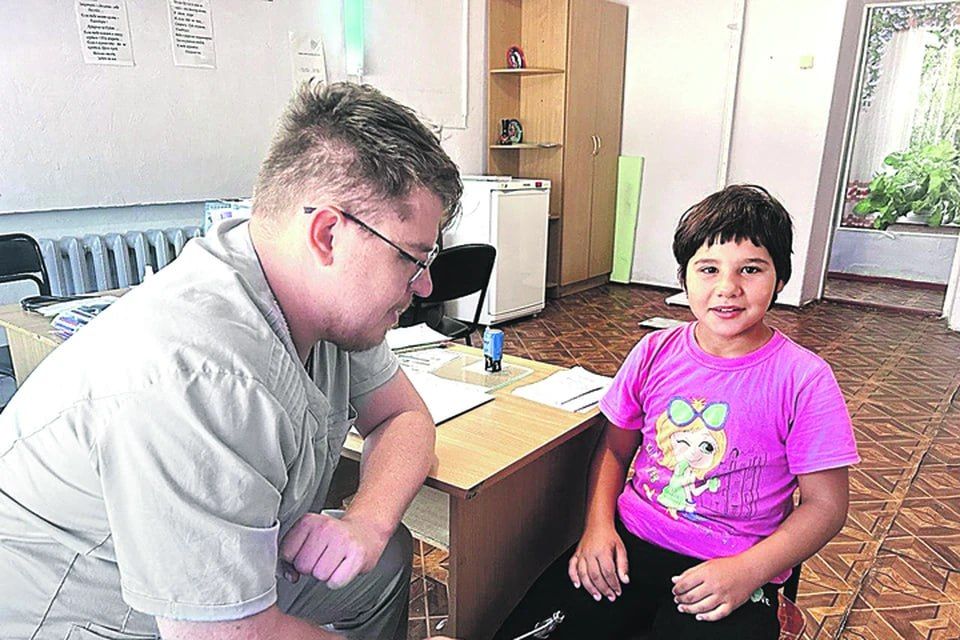 Обследовали детей и принимали взрослых пациентов: Медицинский «десант» врачей Мордовии высадился в Каланчаке